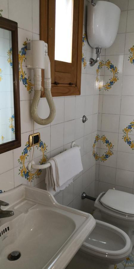 "Villa Pompei" Camere Familiari Экстерьер фото